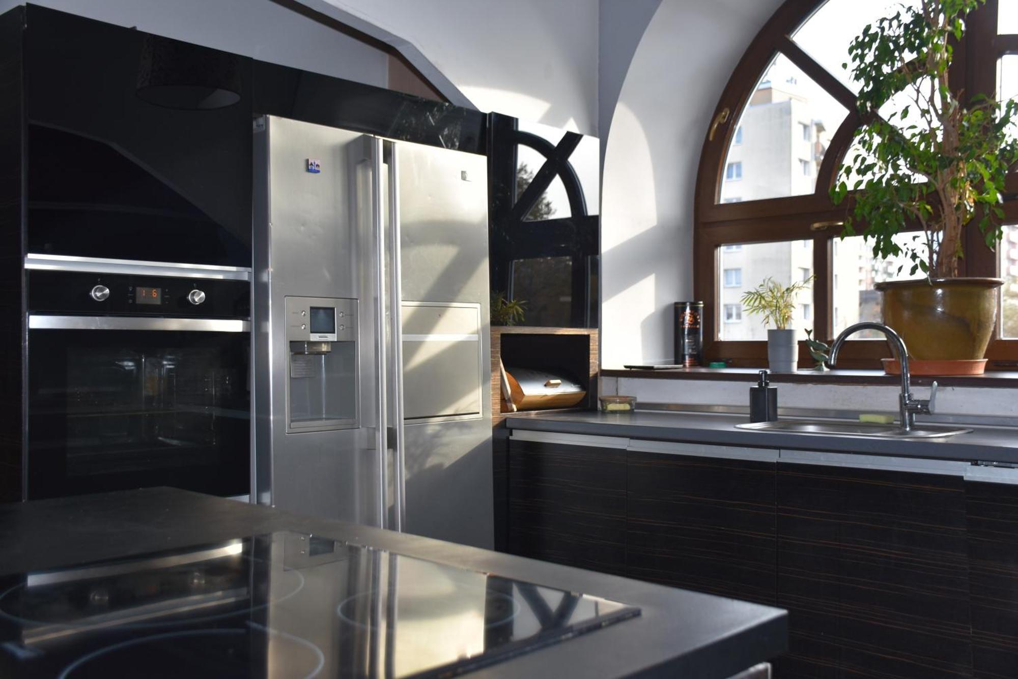 Manufaktura Bakery, Penthouse 200M, Prywatna Kamienica, Parking Strzezony Apartment Lodz  Exterior photo
